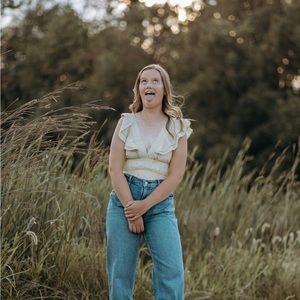 Meet your Posher, Maggie